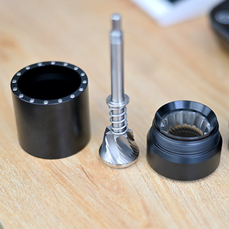 New Manual Coffee Grinder Seel Burr Magnetic Attraction Structure